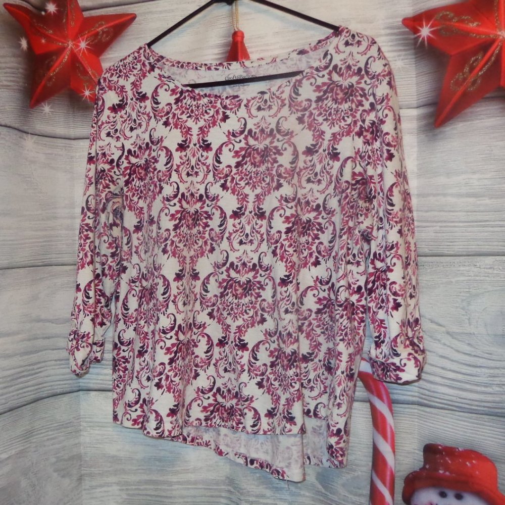 Ladies Top Size XL With Roll Up Cuffed Sleeve